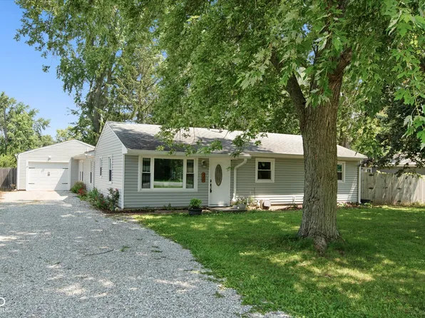 927 E Ohio St, Fortville, IN 46040