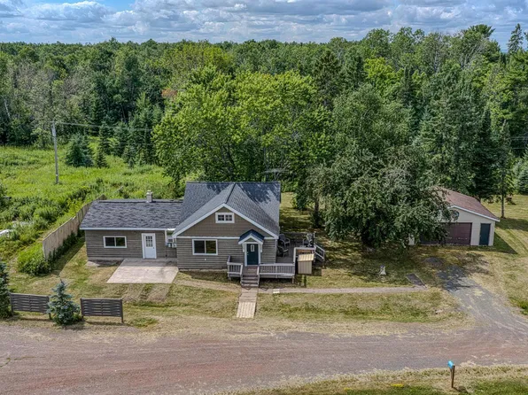 8546 E Spaulding Rd, South Range, WI 54874