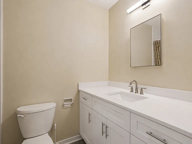 1350 Winding Trl — Photo 9