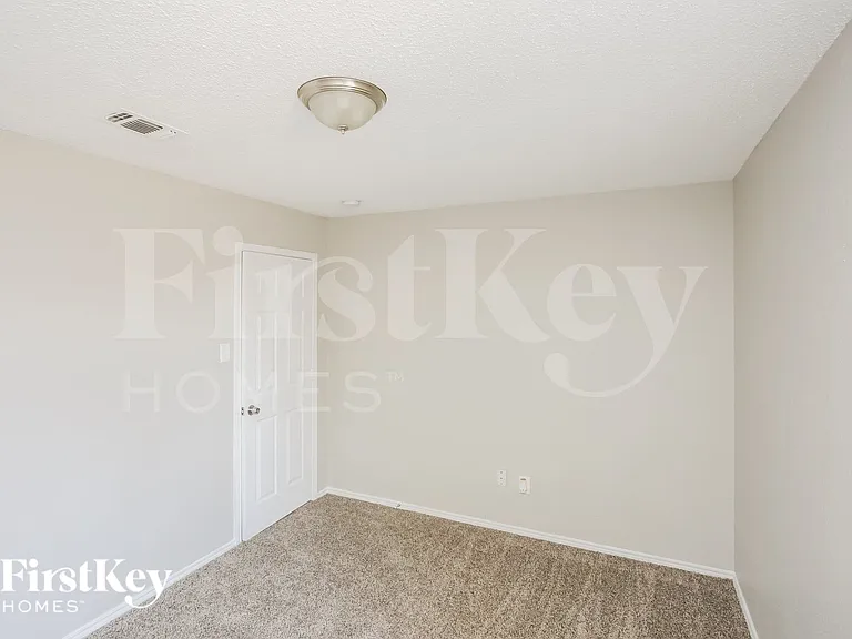 2505 Hidden Springs Dr — Photo 13