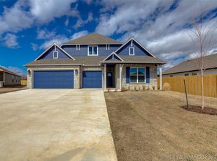 2010 Fredericksburg Ct, Broken Arrow, OK 74011