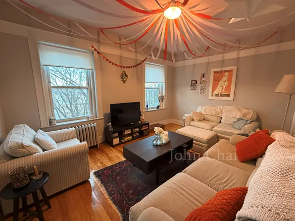 220 South St APT 7, Jamaica Plain, MA 02130