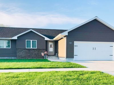 1009 2nd St, Gibbon, NE, 68840