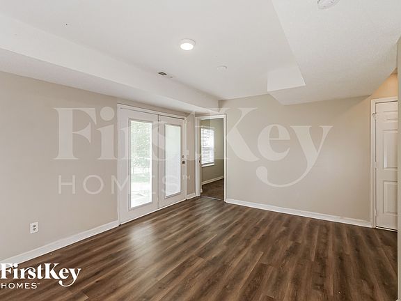 3rd image of 1607 Stasi Ave