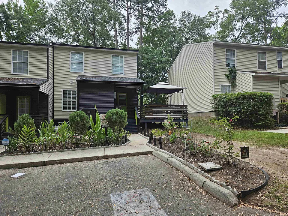 1332 Ocala Rd #C