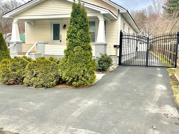 2410 Avenue A, Schenectady, NY 12308