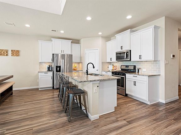 5th image of 28109 Steepleridge Ct