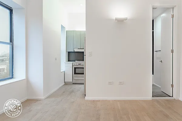 Rented by MySpaceNYC | media 18