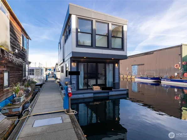 2524 Westlake Avenue N #D, Seattle, WA 98109