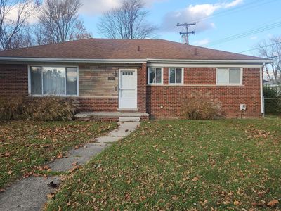 15000 Dartmouth St, Oak Park, MI, 48237