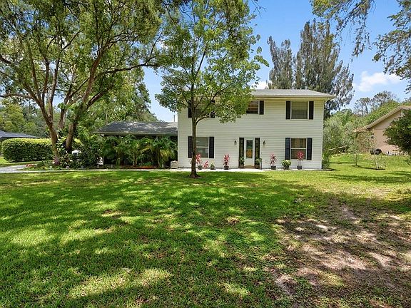 2nd image of 624 Lake Miriam Dr