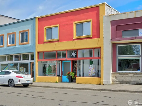 112 1st Avenue S #1-4, Ilwaco, WA 98624