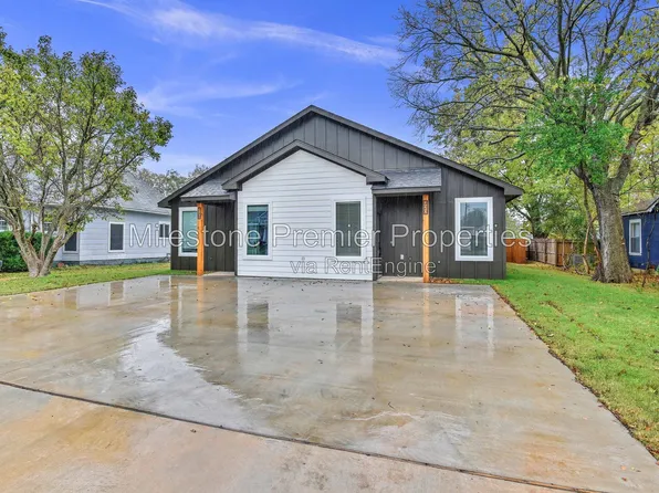 720 W Texas St, Denison, TX 75020
