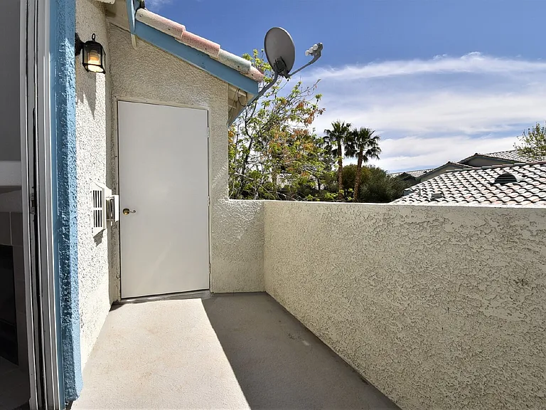 4960 Harrison Dr #233 — Photo 16