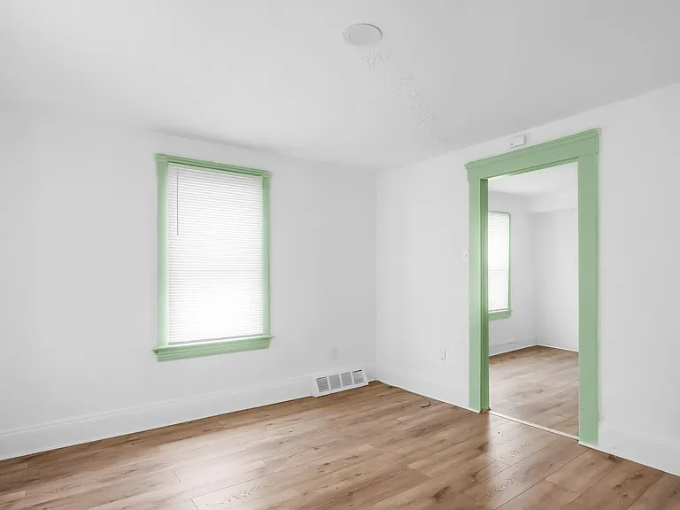 509 E 143rd St #B — Photo 6