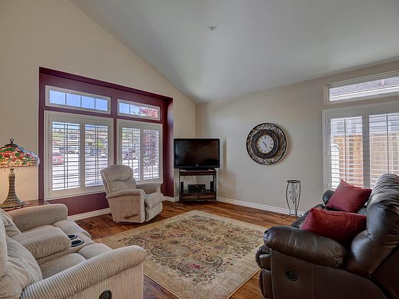 4th image of 2836 Mira Bella Cir