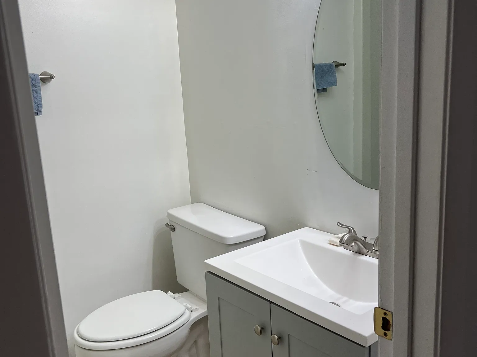 2 bed, 936 sqft, $1,400 — Photo 3