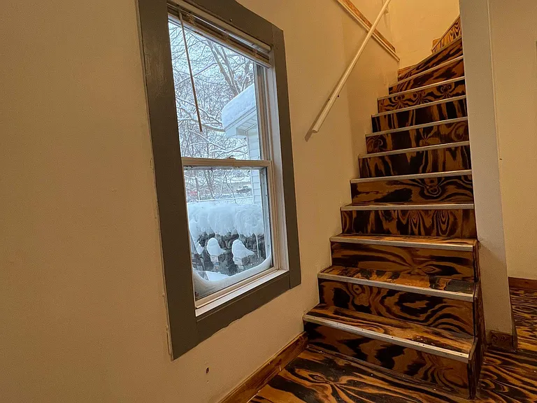 721 N University Ave #2 — Photo 5