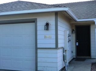 2842 SW Peridot Ave, Redmond, OR 97756