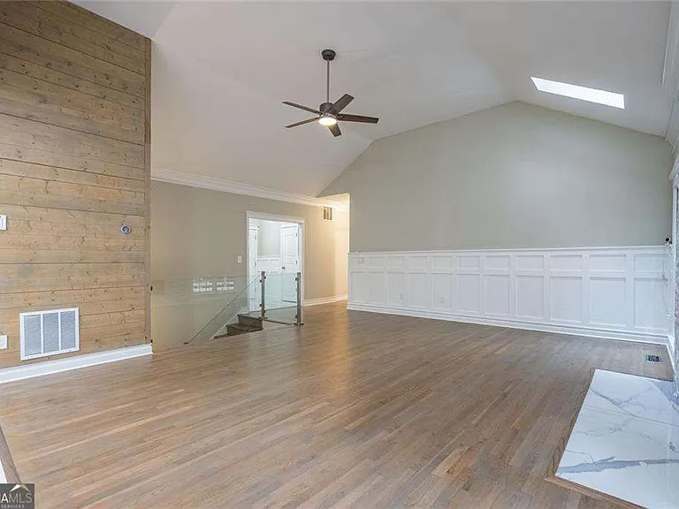 3924 Ashford Dunwoody Rd NE — Photo 14