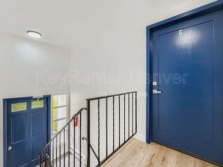 2356 S Linden Ct #C — Photo 2