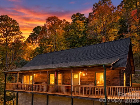 1970 Old Country Rd, Waynesville, NC 28786