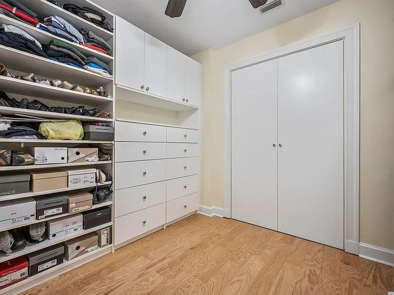14394 Cypress Island Ct — Photo 32