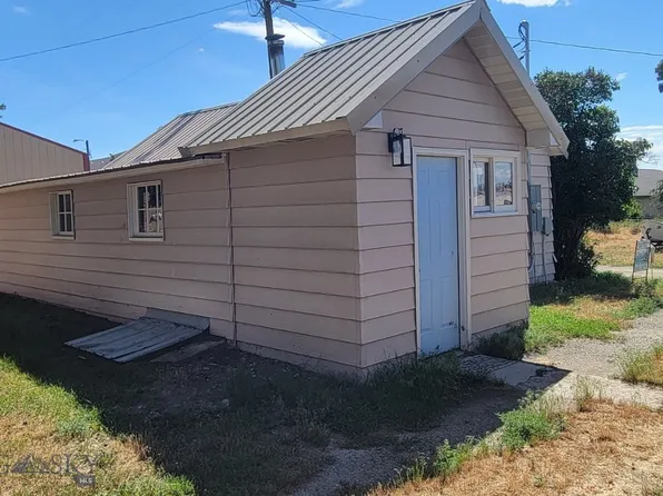 106 1/2 E Hamilton St, Sheridan, MT 59749