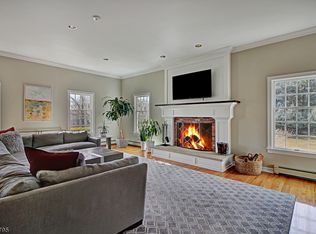 7 Colts Glen Ln, Basking Ridge, NJ 07920