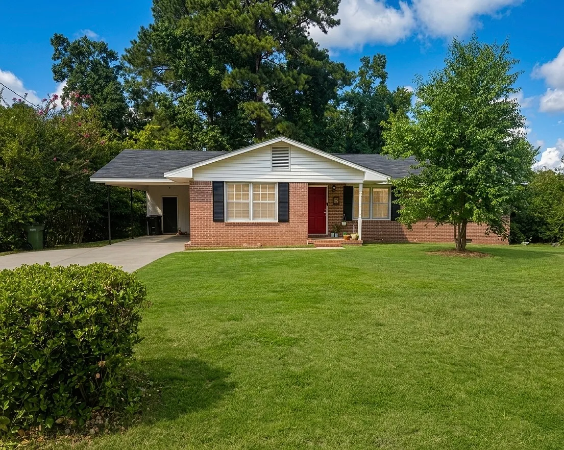 Building Photo - 4739 Delfair Dr