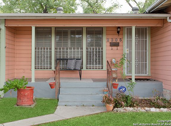 2nd image of 2305 Texas Ave