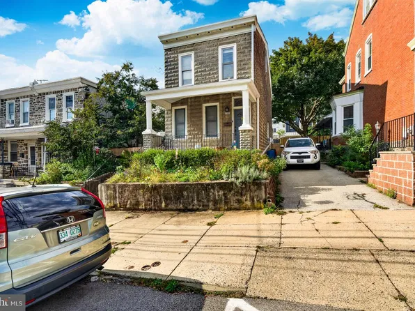 4724 Silverwood St, Philadelphia, PA 19128
