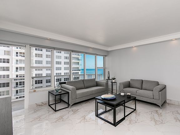 4th image of 3700 Galt Ocean Dr APT 804