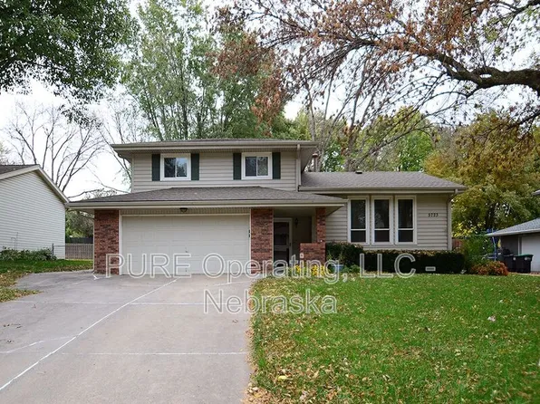 5723 S 152nd Avenue Cir, Omaha, NE 68137