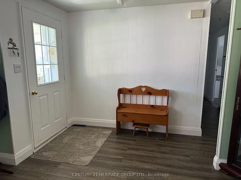 11 Maple Ct — Photo 5