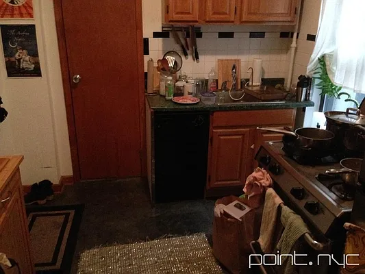 Rented by Point NYC | media 20