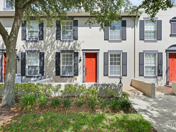 6123 Fishhawk Crossing Blvd, Lithia, FL 33547