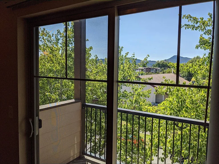 #5 - Balcony #5 - Balcony