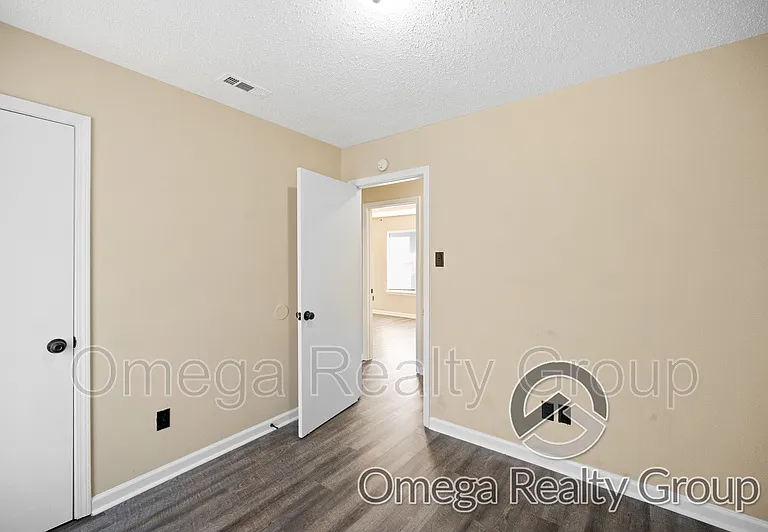9145 Colt Dr — Photo 16