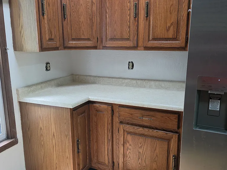 137 Wildon Ave — Photo 9