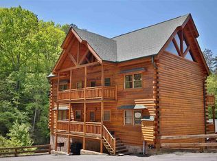 1114 Black Bear Cub Way, Sevierville, TN 37862