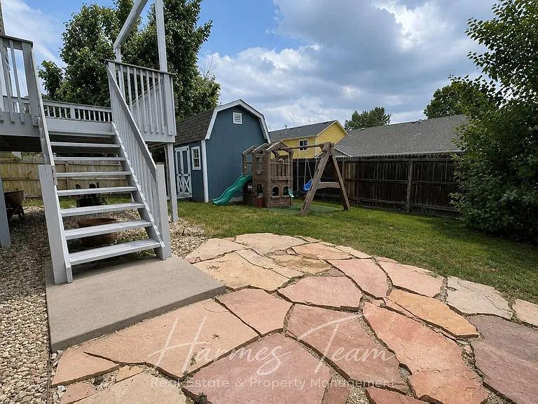 5960 Grapevine Dr — Photo 43
