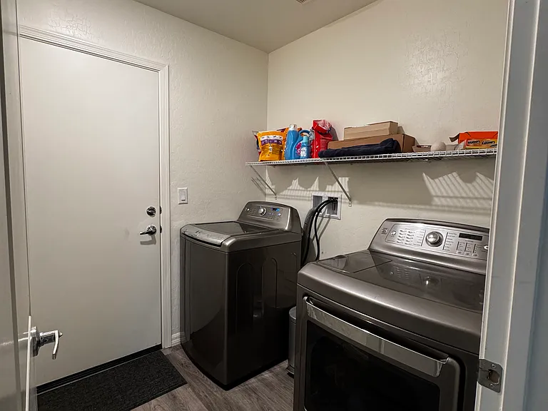 2702 Predator Pl — Photo 5