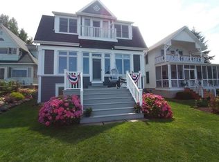 512 Beach Ave, Rochester, NY 14612