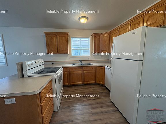 4th image of 230 W Anderson St APT 3