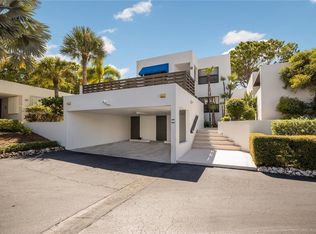 606 Bayport Way, Longboat Key, FL 34228