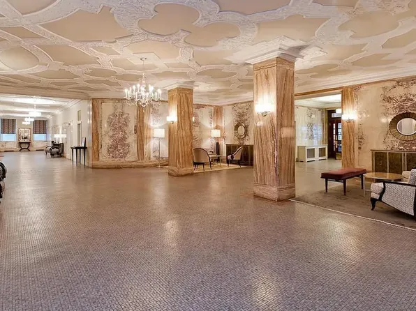 240 West 98th Street image 10 of 12