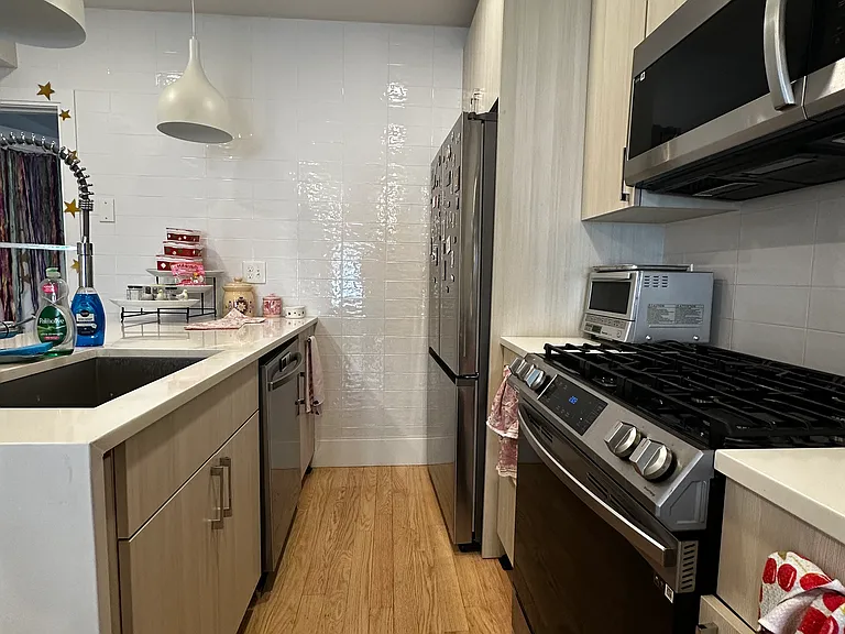 106 Bremen St #2 — Photo 2