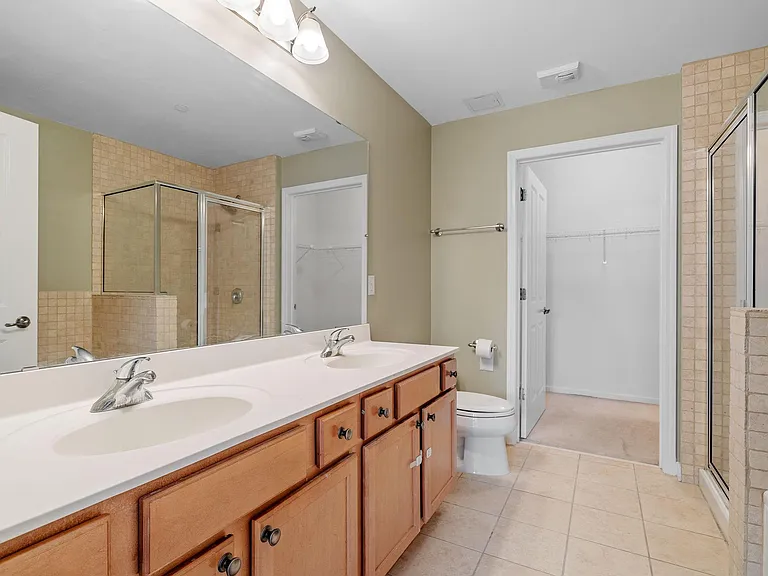 500 E Grant St #207 — Photo 21