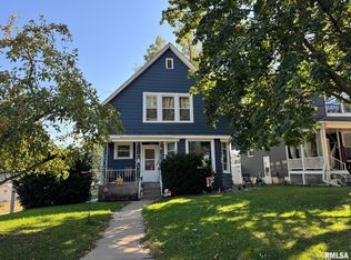 2927 Fair Ave, Davenport, IA 52803